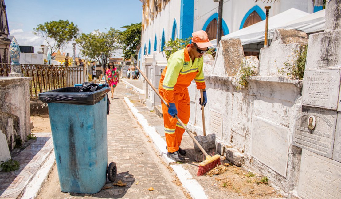 Dia de Finados: Prefeitura intensifica melhorias nos cemitérios de Maceió