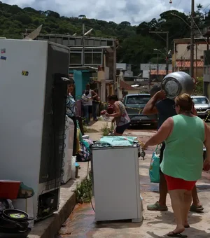 Sobe para 49 número de mortos em Juiz de Fora e Ubá