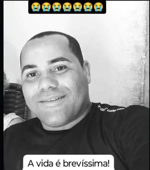[Vídeo] Motociclista morre ao cair da moto e bater a cabeça na calçada em Porto Calvo