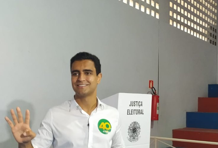 JHC aparece bem avaliado na intenção de voto para governador de AL, segundo pesquisa