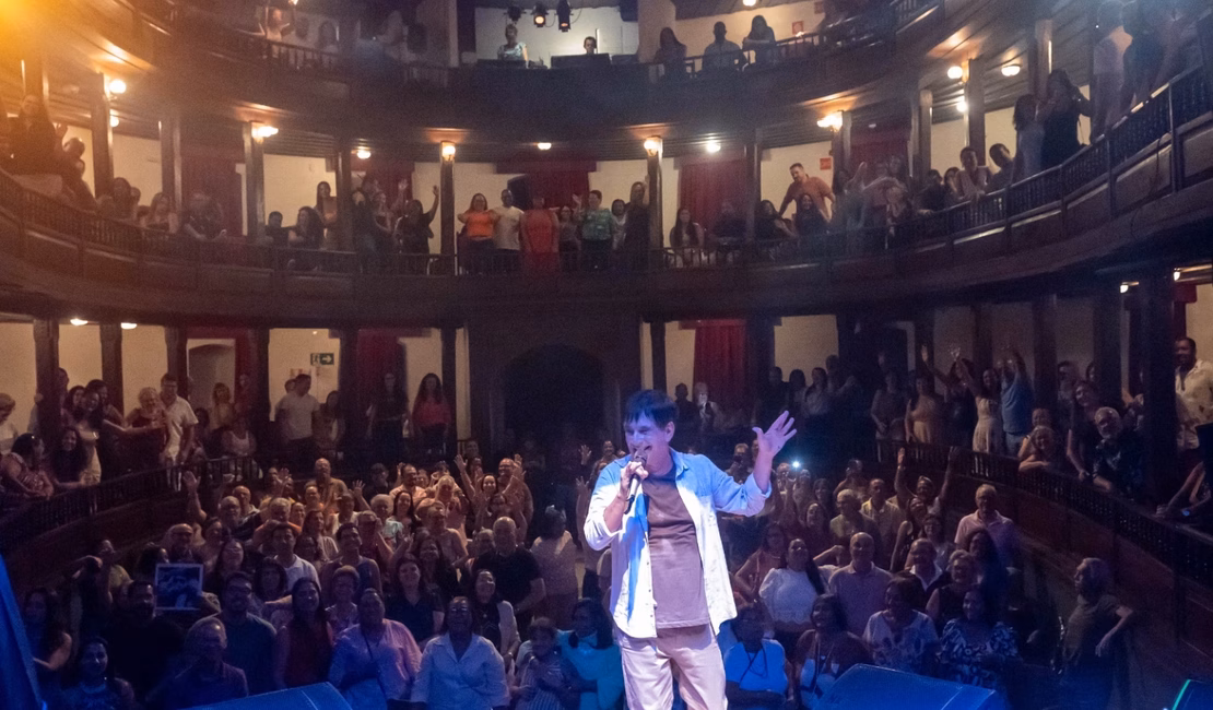 Atrações do Projeto Seis e Meia lotam Theatro Sete de Setembro