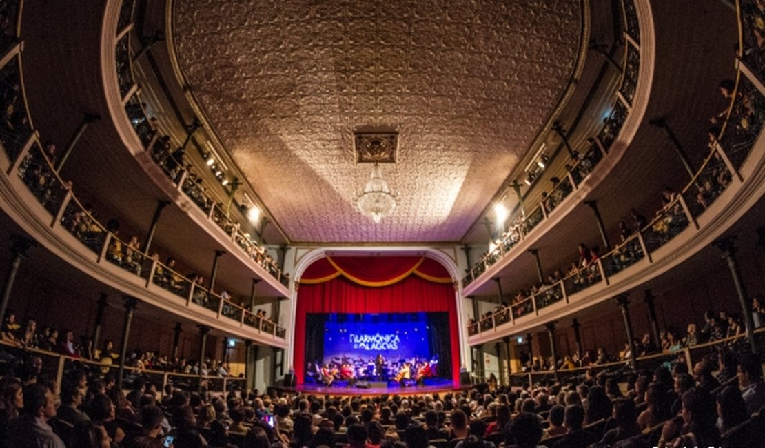Teatro Deodoro completa 110 anos neste domingo (15) com celebração virtual
