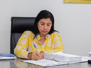 Prefeita de Rio Largo assina Ordem de Serviço para revitalização da Praça do Galo