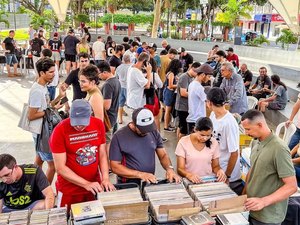 Com entrada gratuita, Arapiraca recebe Feirinha de Discos no Pôr do Som neste domingo