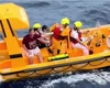 Criança pula de cruzeiro da Disney e pai se joga no mar para salvá-la