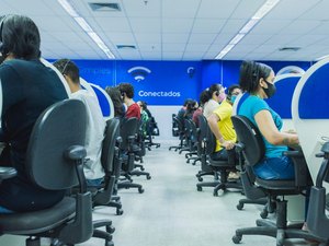 Sine Maceió encaminha mais de mil pessoas para curso de Call Center