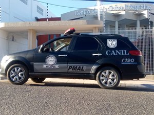 Homem invade Centro Médico e rouba celulares e dinheiro em Arapiraca