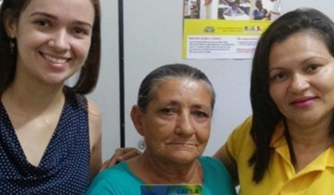Após conseguir aposentadoria, beneficiária devolve Bolsa Família em Campo Alegre