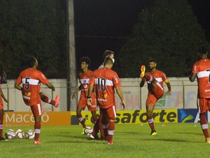 Coruripe não entra em campo e CRB estreia com vitória por W.O no Alagoano