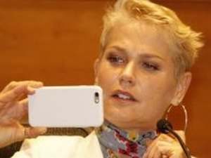 Para bancar Xuxa, Record planeja demitir 400 funcionários no Rio