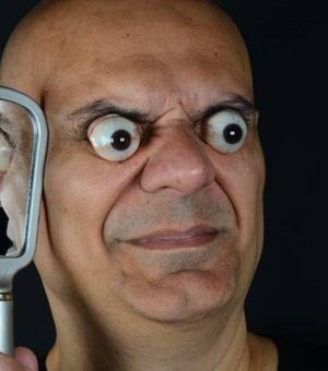 Brasileiro entra no Guinness Book por ter o olho mais esbugalhado do mundo