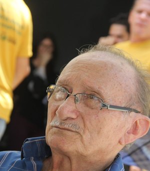 Arapiraca se despede de historiador Zezito Guedes; velório será no museu que carrega seu nome