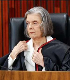 Cármen Lúcia pede desculpas e diz que STF causou 'mal-estar cívico' ao país