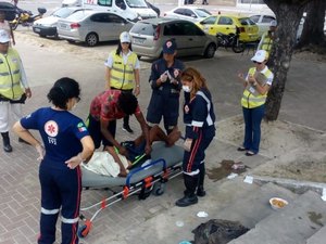 Populares acionam Ronda no Bairro para socorrer homem após desmaio