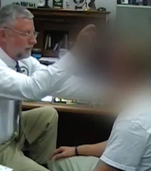 Caso de diretor que hipnotizou alunos que morreram ganha documentário