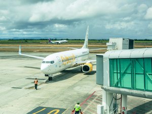 Número de assentos em voos internacionais aumenta 134% em Alagoas