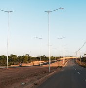Dupla armada rouba motocicleta na Rota do Mar, em Maceió