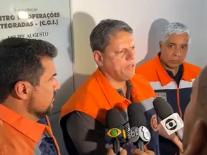 Chuvas fortes causam tragédia em São Paulo e governador Tarcísio pede ajuda ao Exército