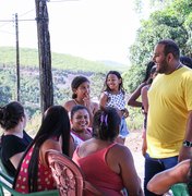 Fernando Cavalcante é recebido por agricultores de Matriz de Camaragibe