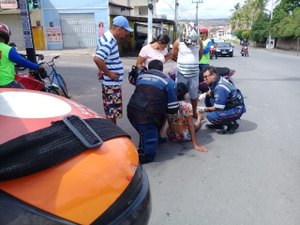 Colisão entre mototaxista e motociclista deixa uma pessoa ferida em Arapiraca 