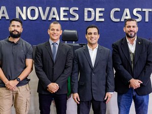 Câmara Municipal de Maceió empossa o suplente de vereador Alex Anselmo