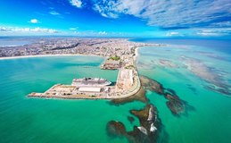 Maceió lidera ranking nacional e se consolida como destino mais vendido do Brasil em 2025