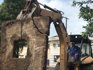 Jaraguá recebe obras em galerias; motoristas devem ficar atentos