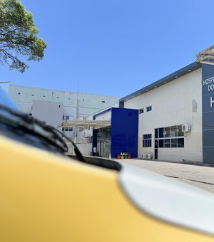 Motociclista fica gravemente ferido após colidir contra ciclista no bairro Guaxuma, em Maceió