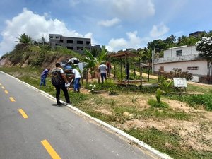 Prefeitura notifica construções irregulares em espaço público na Rota do Mar