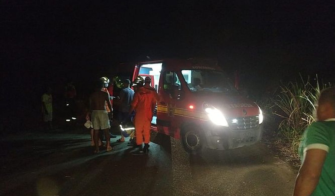 Capotamento deixa dois homens feridos na cidade de Murici