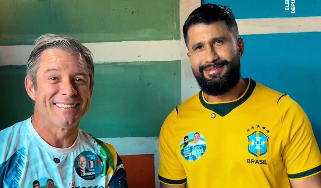 Campanha do 22 encerra mobilização com carreata e bloco em Jaraguá