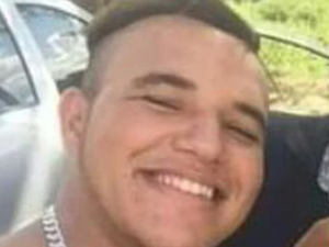 Acusado de matar empresário por dívida de R$ 300 continua foragido dois anos após o crime