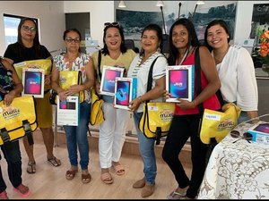 Prefeitura entrega tablets para agentes de saúde de Matriz de Camaragibe
