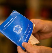 Desemprego fica em 6,2% e emprego com carteira assinada bate recorde