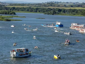 Chesf aumenta vazão do Rio São Francisco para a procissão de Bom Jesus em Penedo