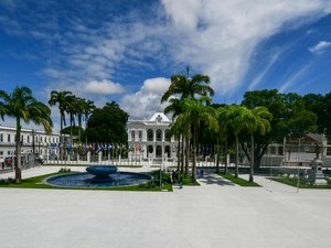 Praça Marechal Floriano será reinaugurada nesta quinta-feira (5)