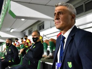 Novo técnico do São Paulo, Crespo desembarca no Brasil nesta terça