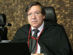 TJ nega habeas corpus de mulher acusada de torturar os filhos