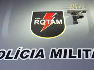 Homem é preso com arma de uso restrito na Grota Santa Helena, em Maceió