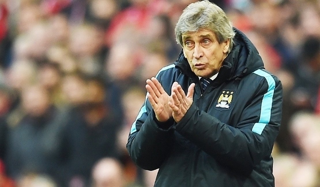 Técnico do City culpa anúncio de Guardiola pela queda do time no Inglês