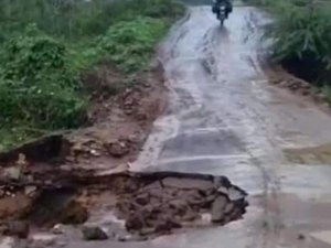 Estradas de Palmeira dos Índios sofrem com fortes chuvas