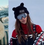 Anitta abre álbum de férias na Europa e brinca sobre aparência: 'Aprovada a cara desse mês'