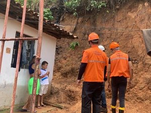 Saiba como a Defesa Civil de Maceió identifica riscos durante vistoria em imóveis