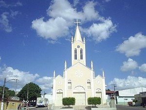 Adolescente é apreendido com arma de fogo e drogas em Arapiraca 
