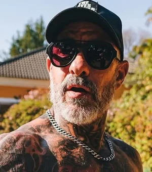 Henrique Fogaça perde quase 20 kg com 'dieta da selva': entenda