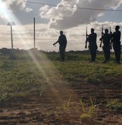 Policiais Militares prestam homenagem a sargento vítima de covid-19 em Atalaia