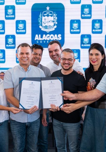 Governo autoriza 4 obras, anuncia Casa de Cultura e ampliação de hospital, em Batalha