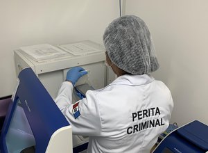 Vítimas de violência sexual devem denunciar o caso antes de banho, alerta Polícia Científica