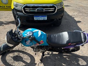 Homem é preso por irregularidades em motocicleta no município de Jundiá