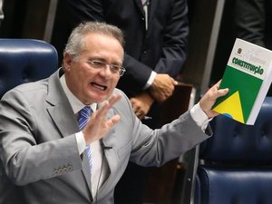 'Decisão fala por si só', diz Renan sobre suspensão de operação da PF